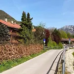 Panorama 17 - Einzigartige Ferienwohnung Am Tegernsee